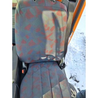 Gorilla Schonbezug Stoff für Unimog U300 | U400 | U500 Fahrersitz ISRI mit aufgesteckter Kopfstütze BJ 04/2000-06/2013